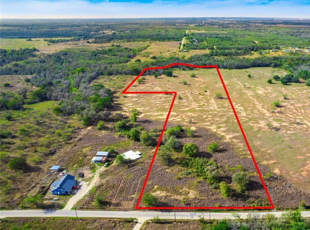 Bugtussle Ln lot: 2, Luling, TX 78648