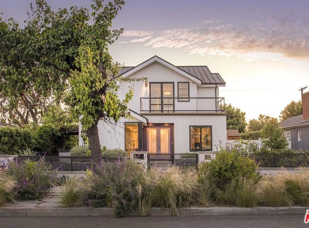 231 S Orchard Dr, Burbank, CA 91506