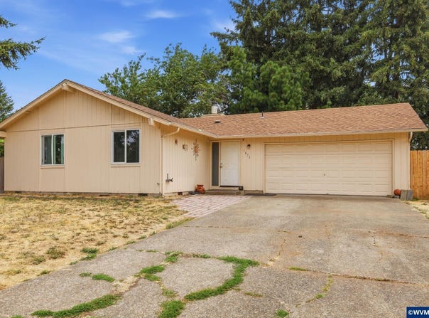 1675 N Danebo Av, Eugene, OR 97402-1130