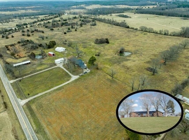2190 St Highway 181, Dora, MO 65637