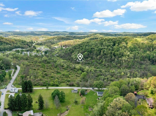 Race Track Rd, New Stanton, PA 15672