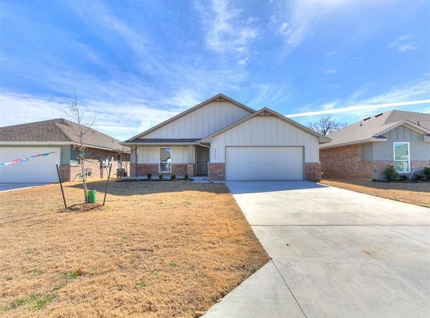20648 Brush Creek Boulevard, Harrah, OK 73045