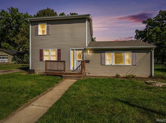 415 E Oliver Street, Corunna, MI 48817