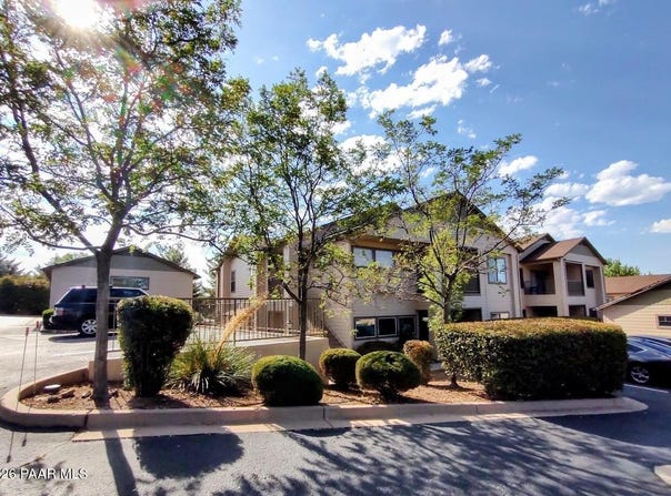 1975 S Blooming Hills Drive, Prescott, AZ 86301