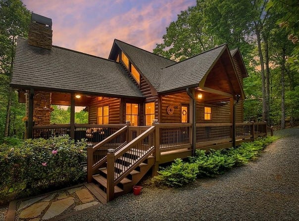 34 Dallas Lane, Blue Ridge, GA 30513