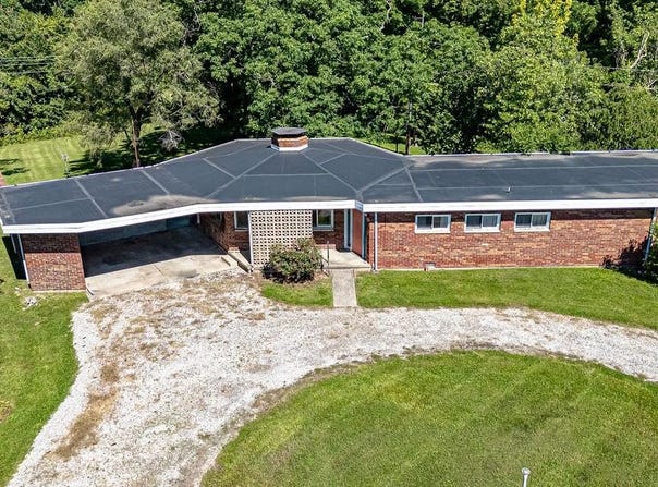 10788 US Highway 50, Aurora, IN 47001