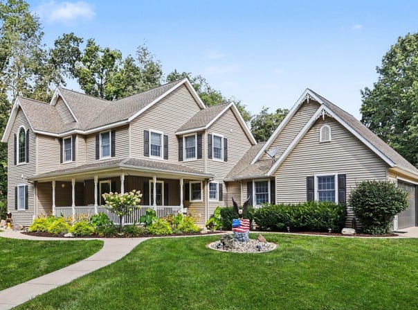 58411 E Clear Lake Road, Three Rivers, MI 49093