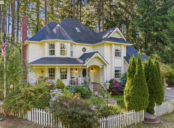 85574 SVARVERUD Rd, Eugene, OR 97405