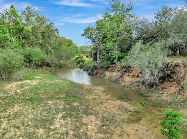 16297B State Highway 111E, TX 77995