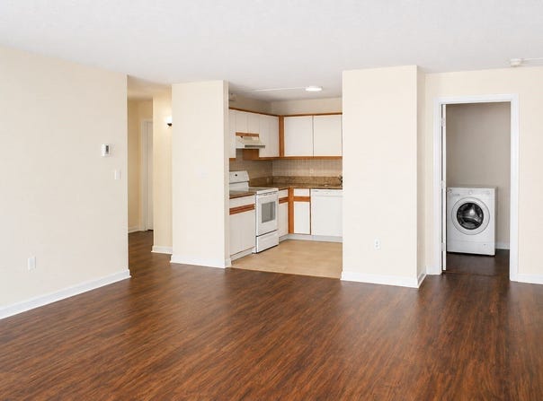 10 Rutledge St 1B, Worcester, MA 01604