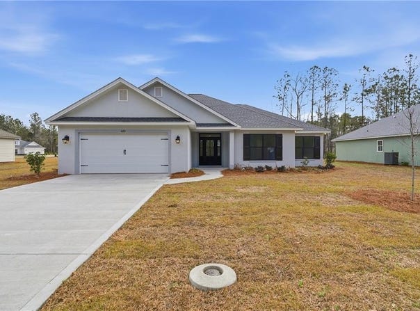 405 Country Walk Circle, Brunswick, GA 31525