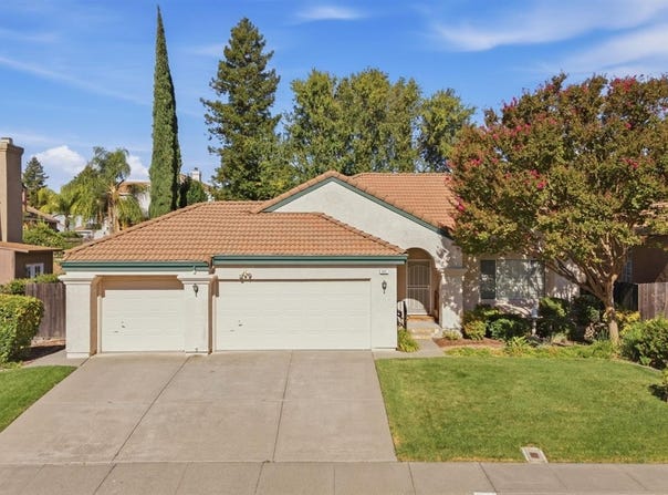 802 Monaghan Circle, Vacaville, CA 95688