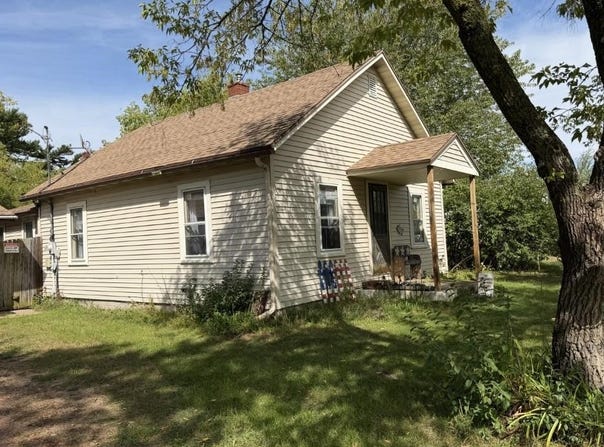 1100 PINE STREET, Schofield, WI 54476