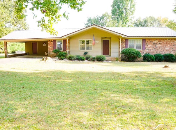 260 N Riverside Dr, Hamilton, AL 35570