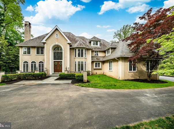 606 LONGCHAMPS Drive, DEVON, PA 19333