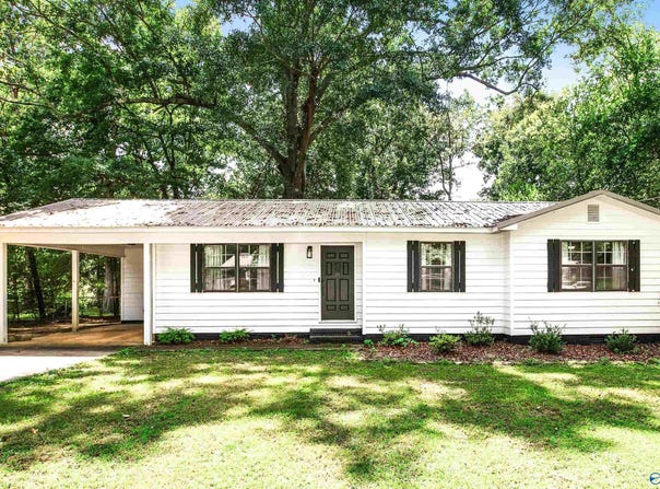 204 10th Avenue NE, Arab, AL 35016