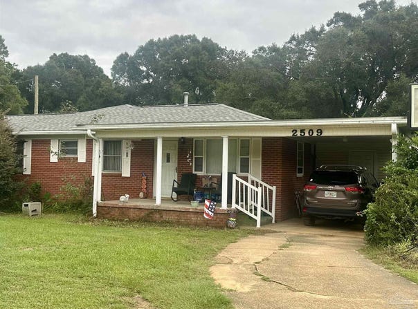2509 Hillcrest Ave, Pensacola, FL 32526