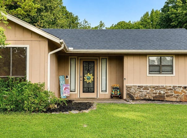 8128 Cross Road, Pine Bluff, AR 71603