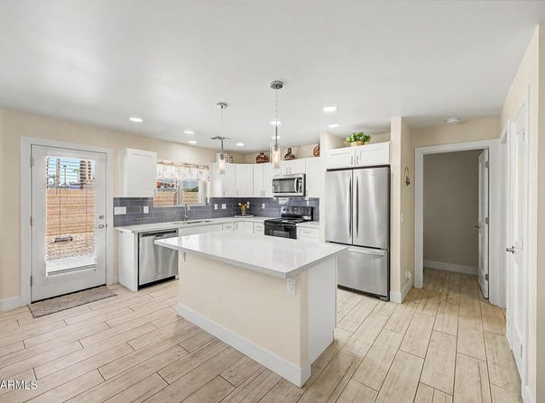 332 W 14TH Avenue, Apache Junction, AZ 85120