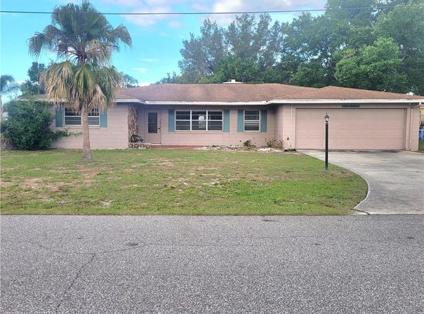 1631 Jackson Heights Drive, Sebring, FL 33870