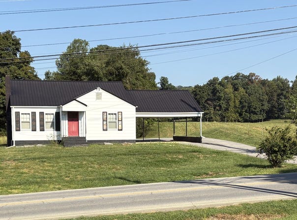 2495 Snapps Ferry Rd, Greeneville, TN 37745