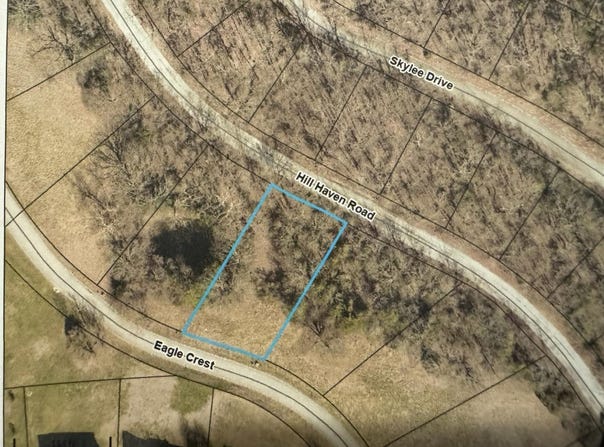 170 Eagle Crest Dr.-Emerald Pointe, Hollister, MO 65672