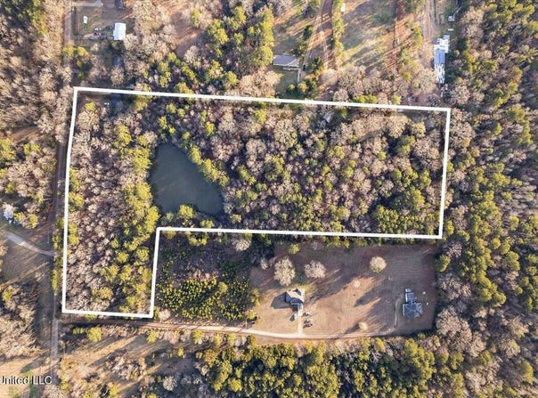 Sharon Road, Canton, MS 39046