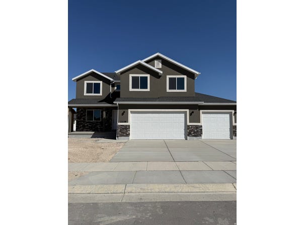 2339 E SEGO LILY Dr, Eagle Mountain, UT 84005