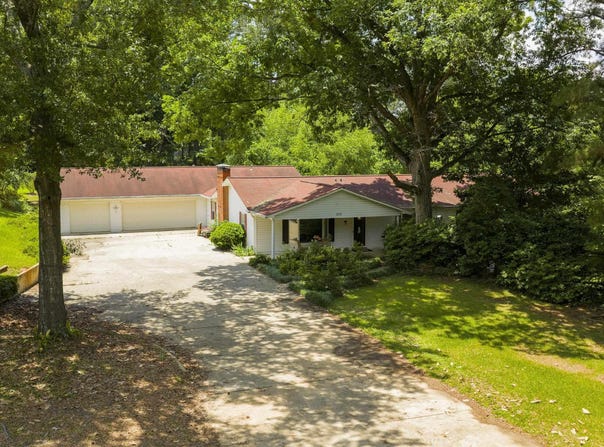 3177 Highway 24, Camden, AR 71701