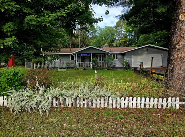11563 Lancewood Drive, Roscommon, MI 48653