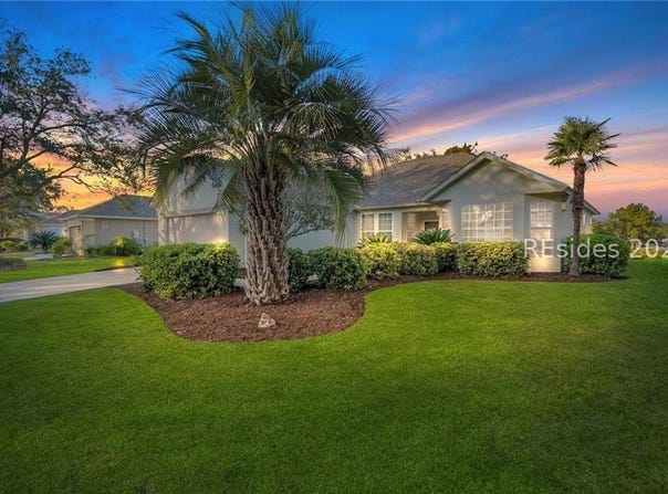 10 Hampton Circle, Bluffton, SC 29909