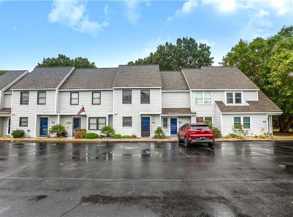 8007 Sunset Drive, Hayes, VA 23072