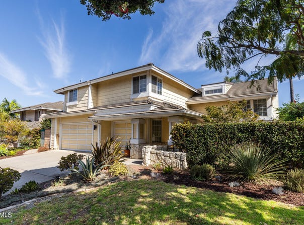 1601 Holly Avenue, Oxnard, CA 93036