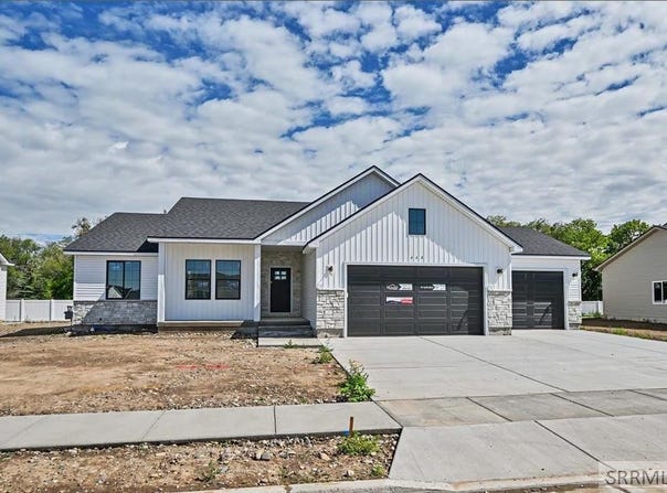 448 Willow Bend Avenue, Rigby, ID 83442
