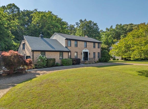 8957 River Crescent, Suffolk, VA 23433