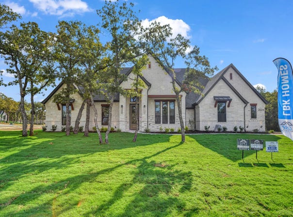 2024 Forest Bridge Drive, Azle, TX 76020