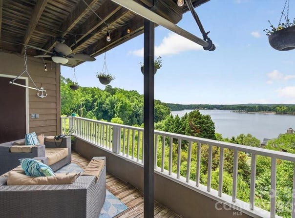 9709 Emerald Point Drive, Charlotte, NC 28278