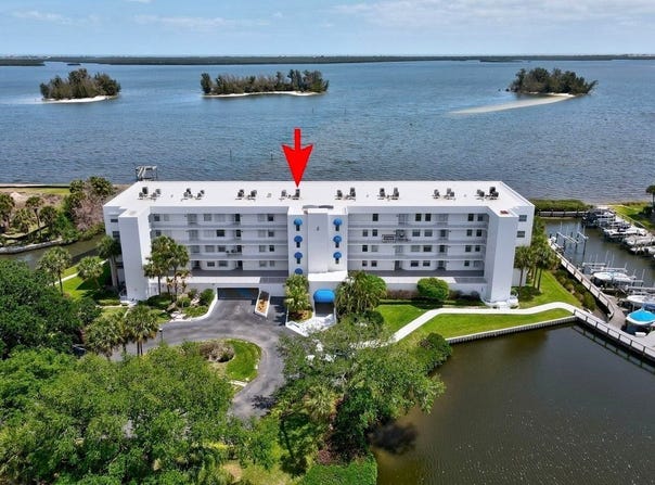 6055 N River Run Drive, Sebastian, FL 32958