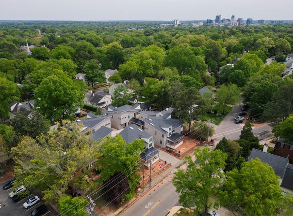 1806 Oberlin Road, Raleigh, NC 27608