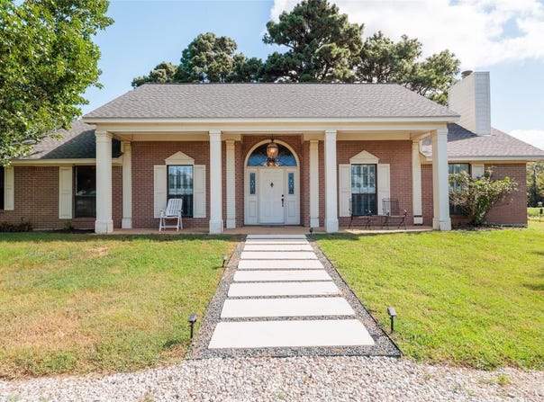 161 County Road 441, Thorndale, TX 76577