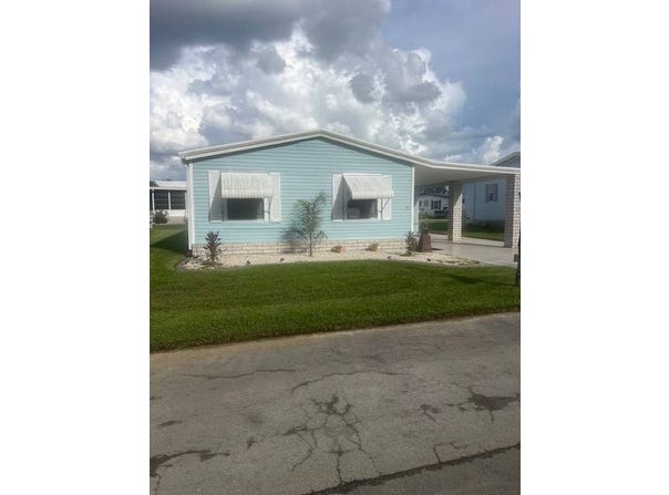 75 Hewlett Dr, Auburndale, FL 33823