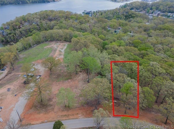Woodland Point lot: 31R, Linn Creek, MO 65052