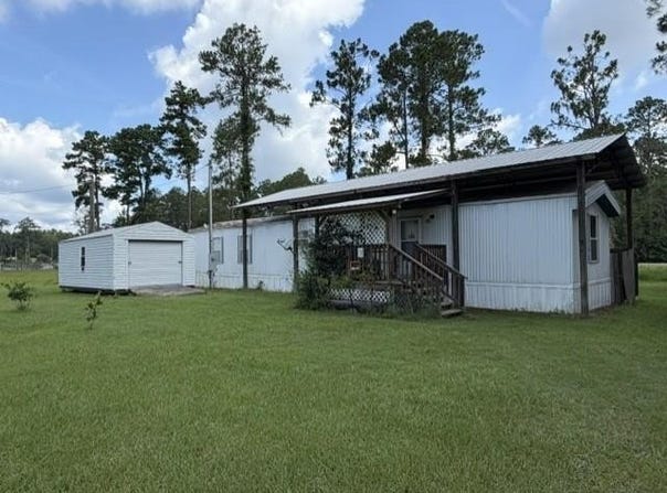 214 Forest Avenue, Fargo, GA 31631