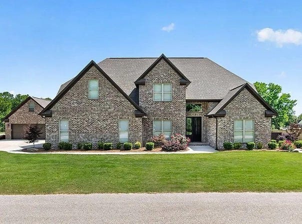 123 Simbrah Dr, Tupelo, MS 38804