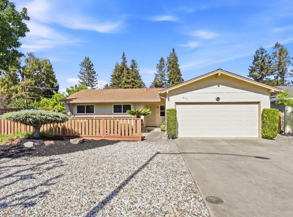 874 San Ardo WAY, MOUNTAIN VIEW, CA 94043