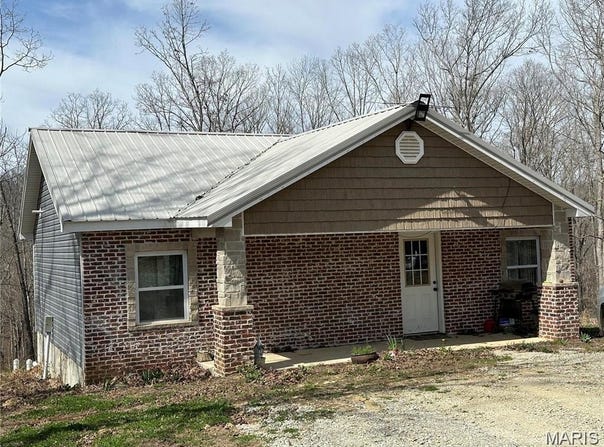 21589 BCR 832, Marble Hill, MO 63764