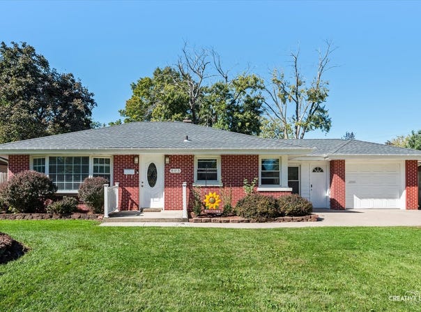 805 Alann Drive, Joliet, IL 60435
