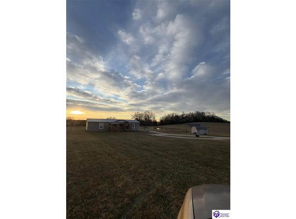 1820 Wax Road, Clarkson, KY 42726