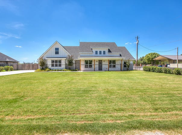 203 Calypso Lane, San Angelo, TX 76905