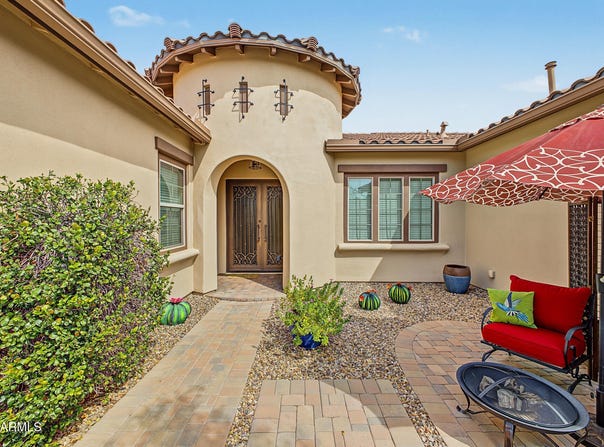2924 E ATHENA Avenue, Gilbert, AZ 85297